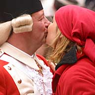 Rosenmontagszug Köln 2003 bützende Jecken