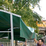 Berlin-Kreuzberg - Türkischer Obst- und Gemüseladen am Moritzplatz